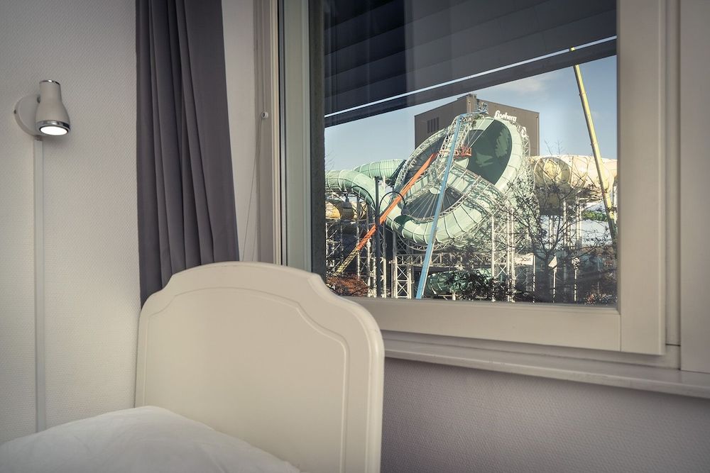 Göteborg Hostel Double or Twin Room, Shared Bathroom 2