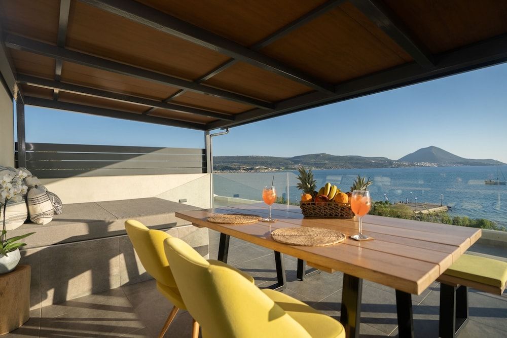 Zoe Seaside Resort Superior Penthouse with Panoramic Sea View 12