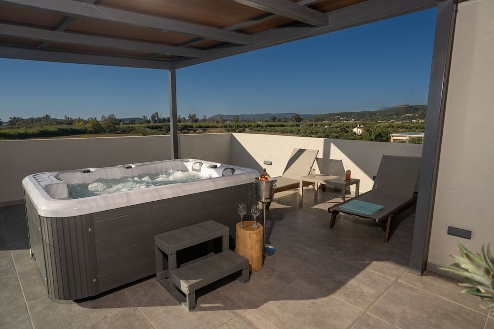 Zoe Seaside Resort Superior Penthouse with Panoramic Sea View 18