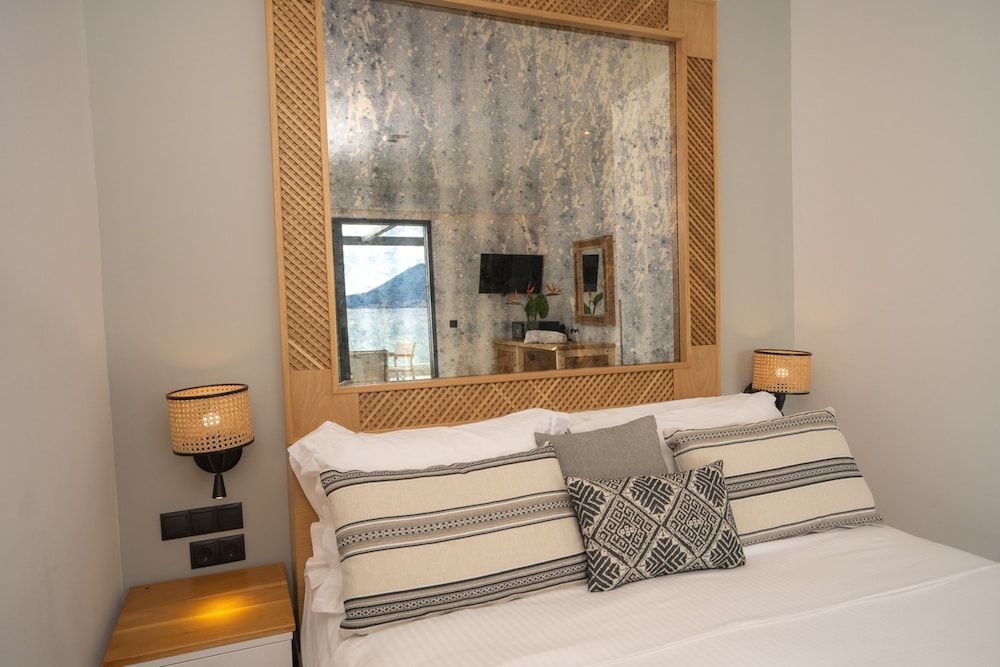 Zoe Seaside Resort Superior Penthouse with Panoramic Sea View 2