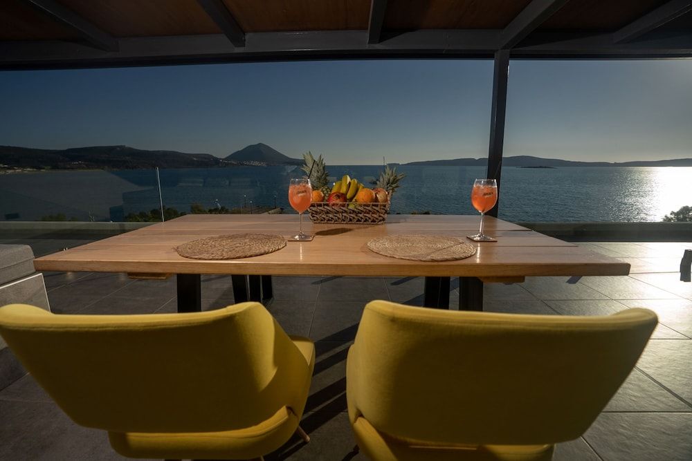 Zoe Seaside Resort Superior Penthouse with Panoramic Sea View 11