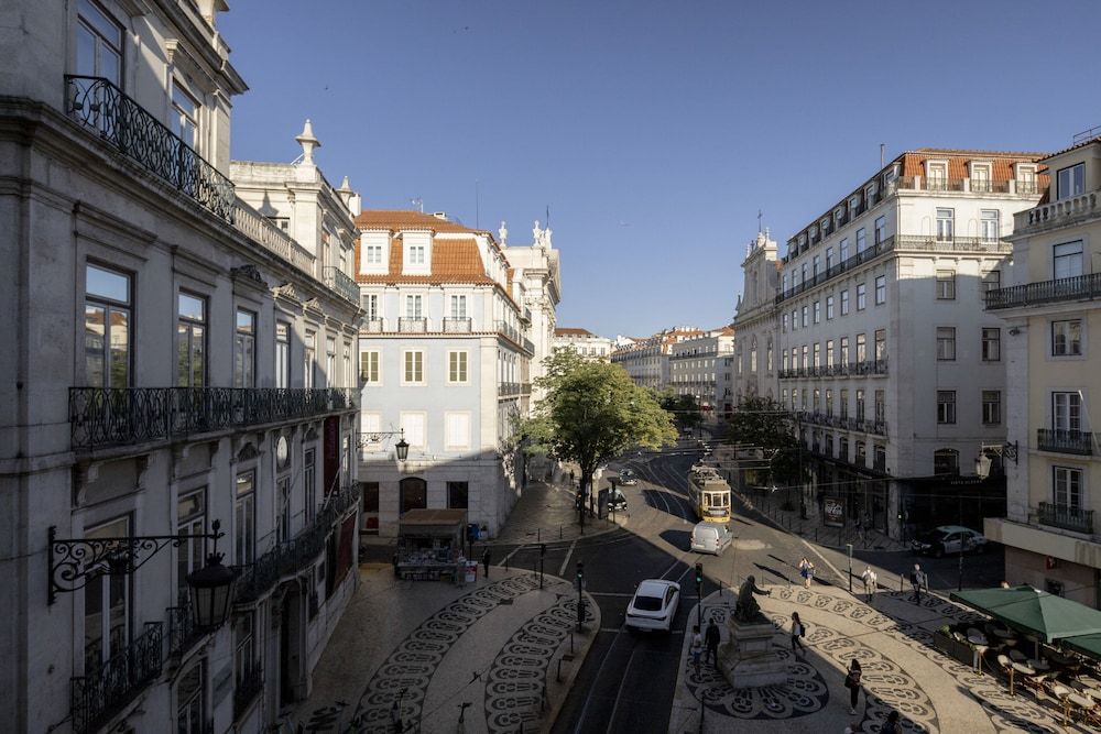 undefined Chiado Square - Lisbon Best Apartments 4