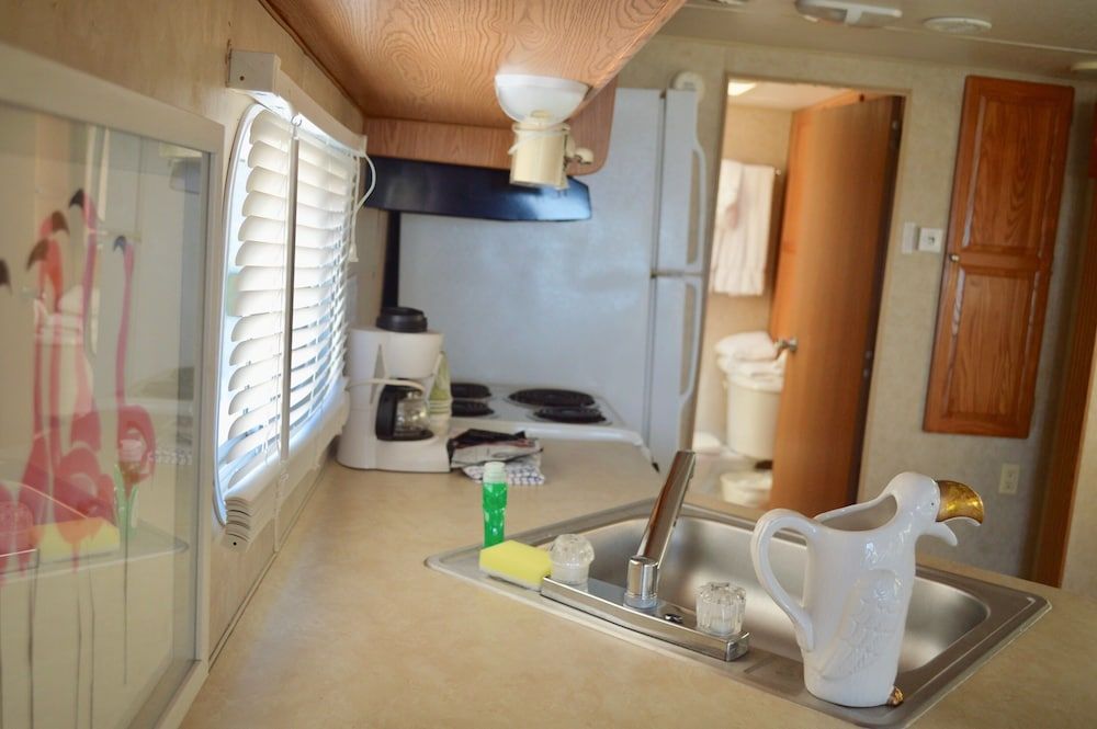 Drop Anchor Oceanfront Trailer 5