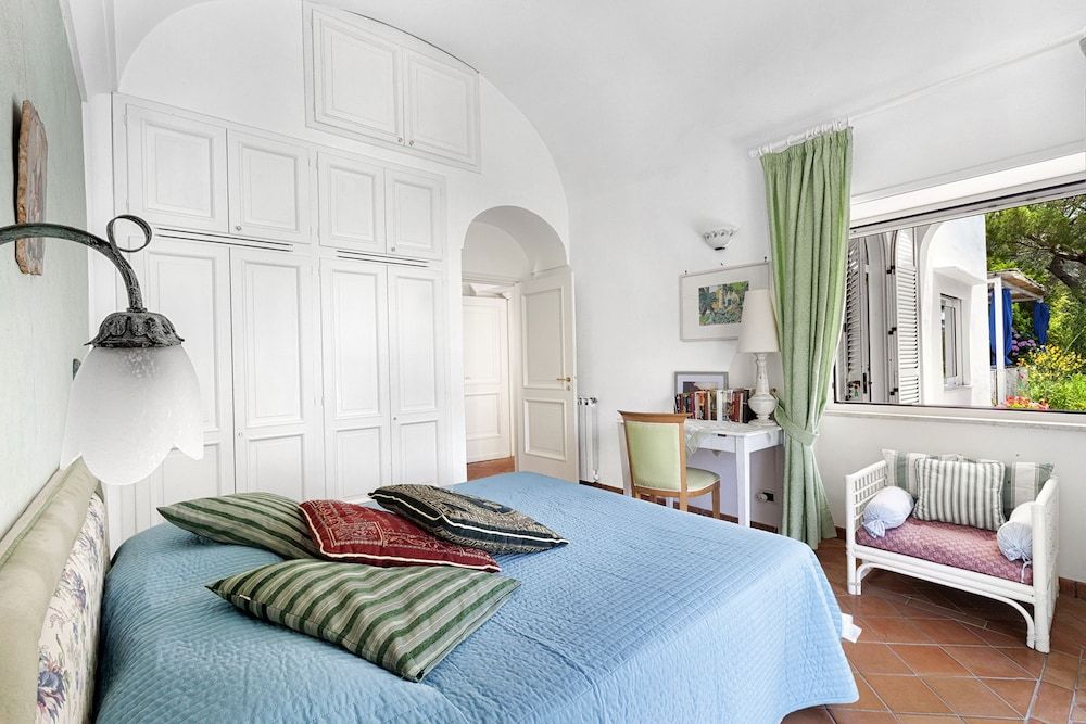 undefined Villa Polifemo