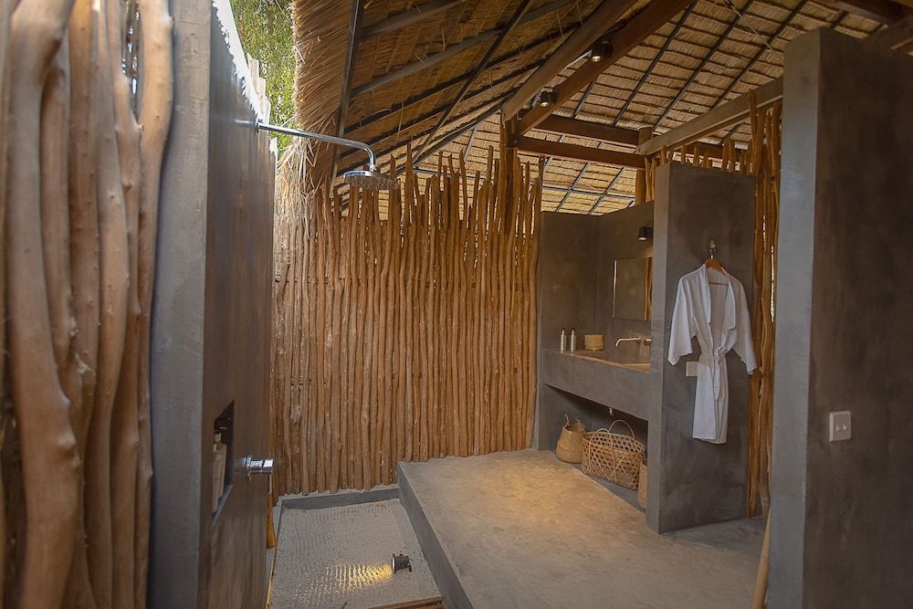 Tamu Koh Rong Seafront Deluxe Tent 6