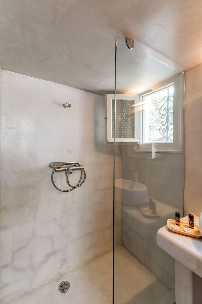 Rania Apartments Sea View Economy Double Room 19