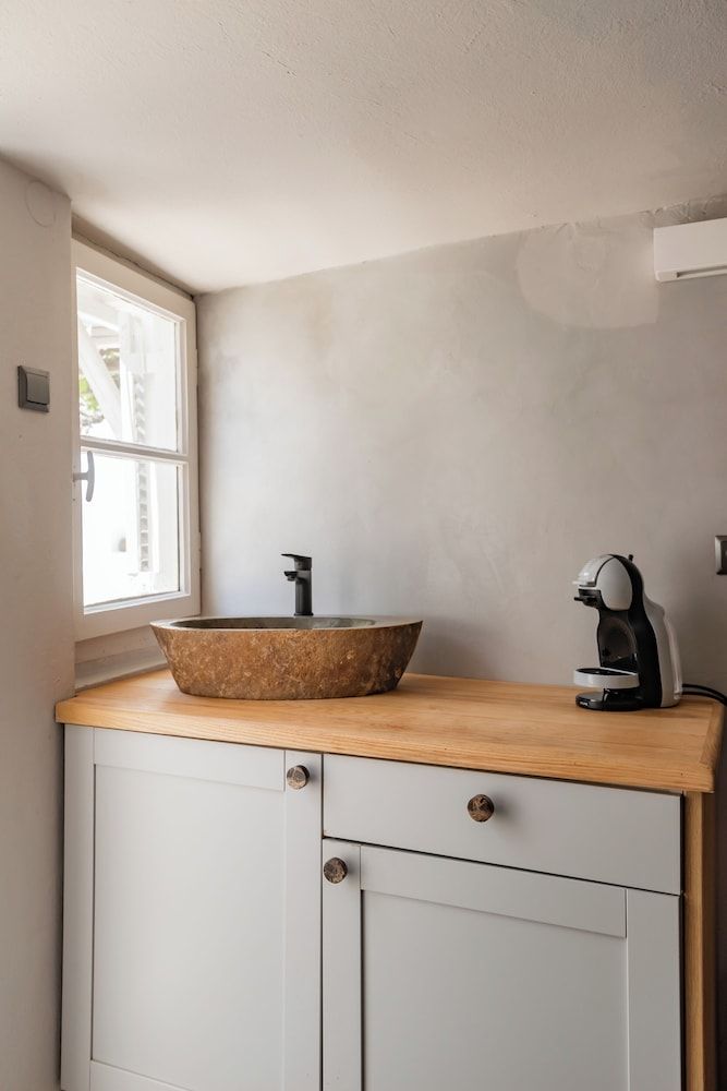 Rania Apartments Sea View Economy Double Room 15