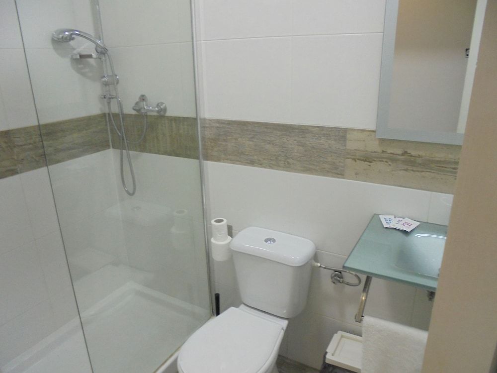 undefined Easy Sants by Bossh Hotels 4