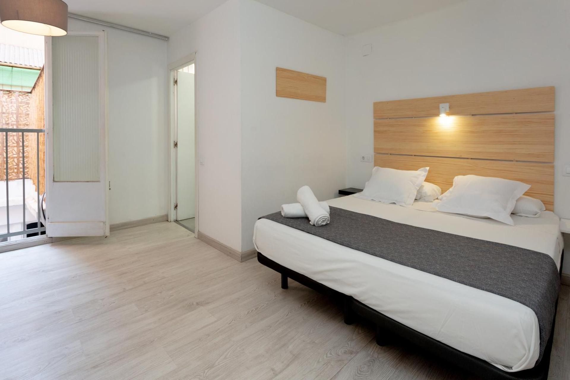 undefined Easy Sants by Bossh Hotels 6