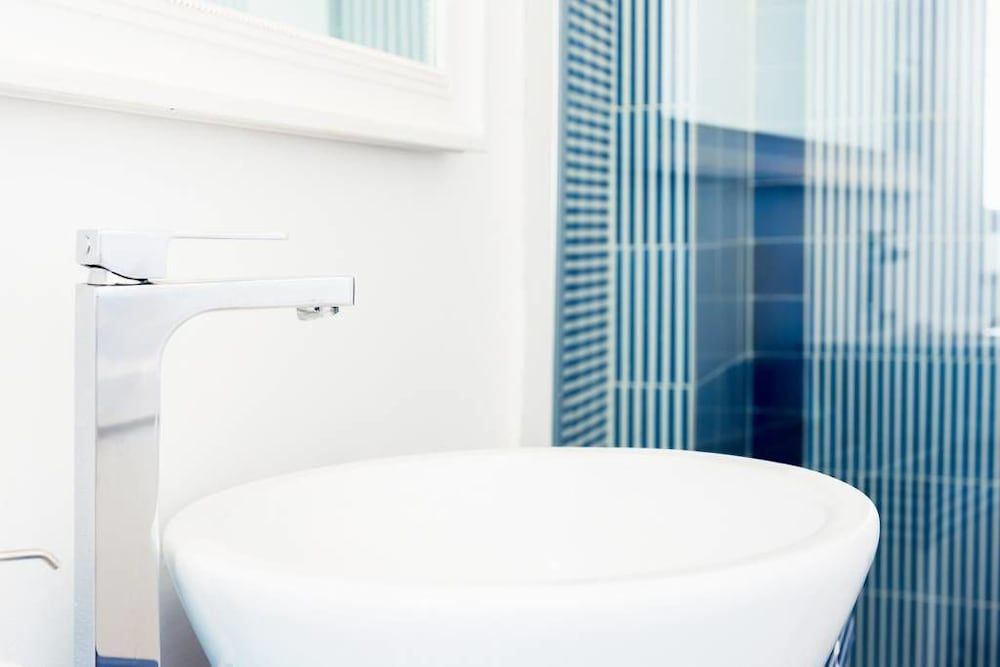 Twin Suites Superior Room, City View 7