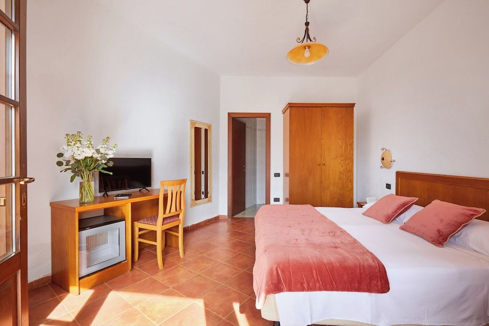 Comfort Double or Twin Room