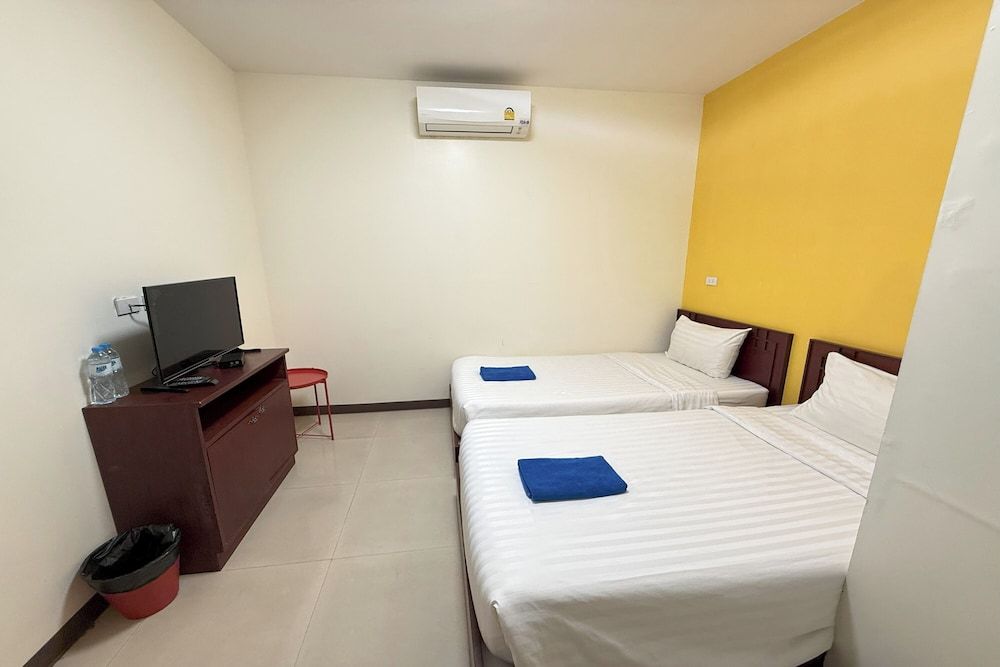 undefined Scala Hostel 5