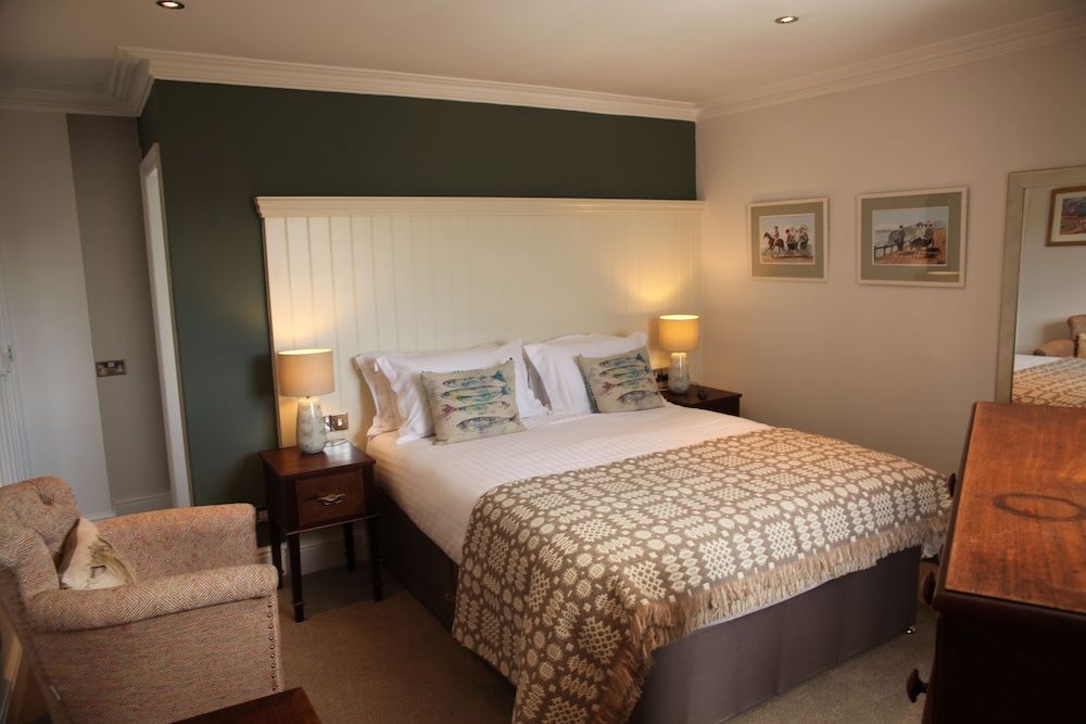 The Erskine Arms Superior Double Room, 1 King Bed 4