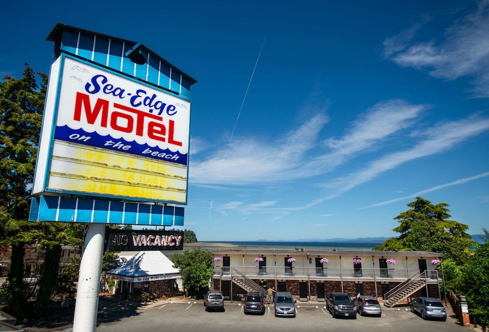 Sea Edge Motel