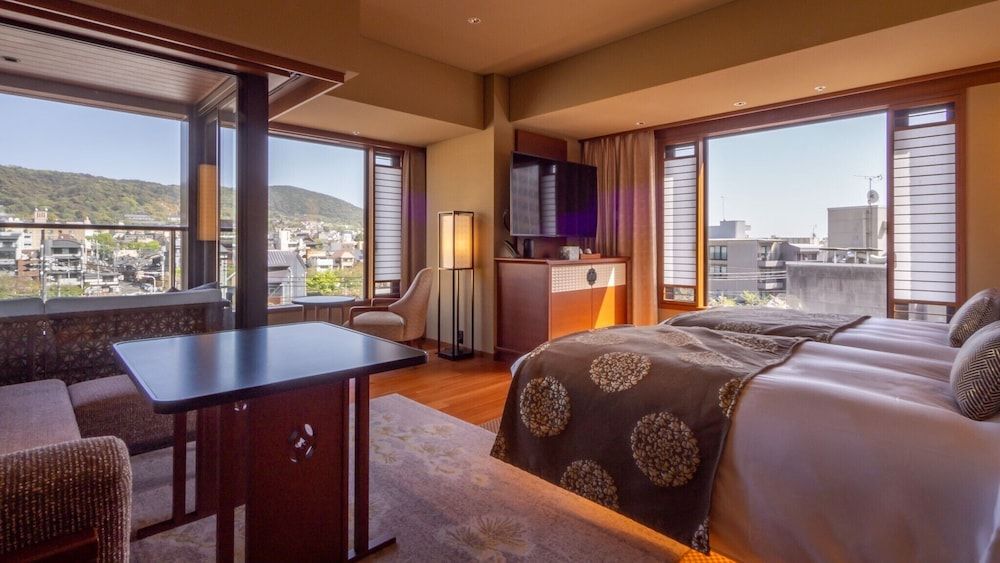 [Shijo Bettei Hotel]KAMOGAWA Premium Corner Twin 5-7th Floor, Non Smoking