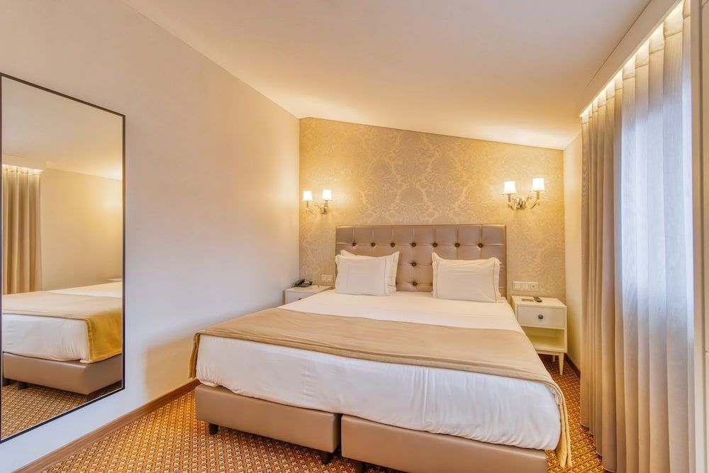 Hotel Lis Batalha Double Room (Mansard) 2