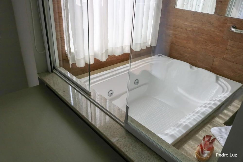 Hotel Terras da Finlândia Deluxe Triple Room 4