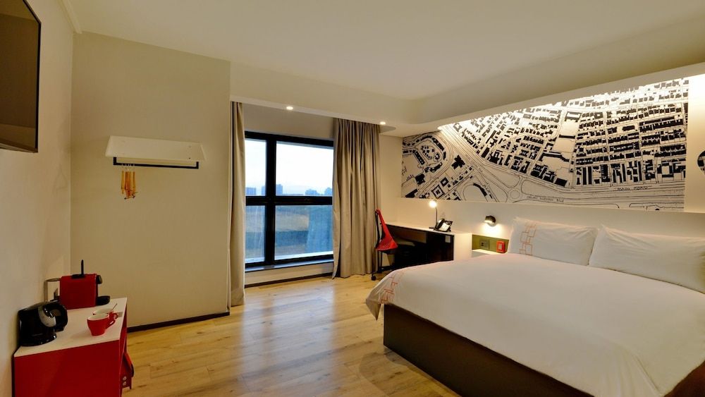 ANEW Hotel Green Point Room (Universal) 2