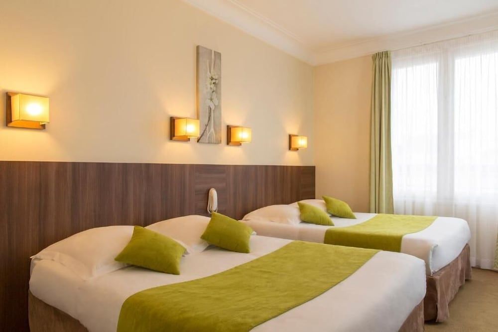 BRIT HOTEL CONFORT CLERIA LORIENT Centre Twin Room 2