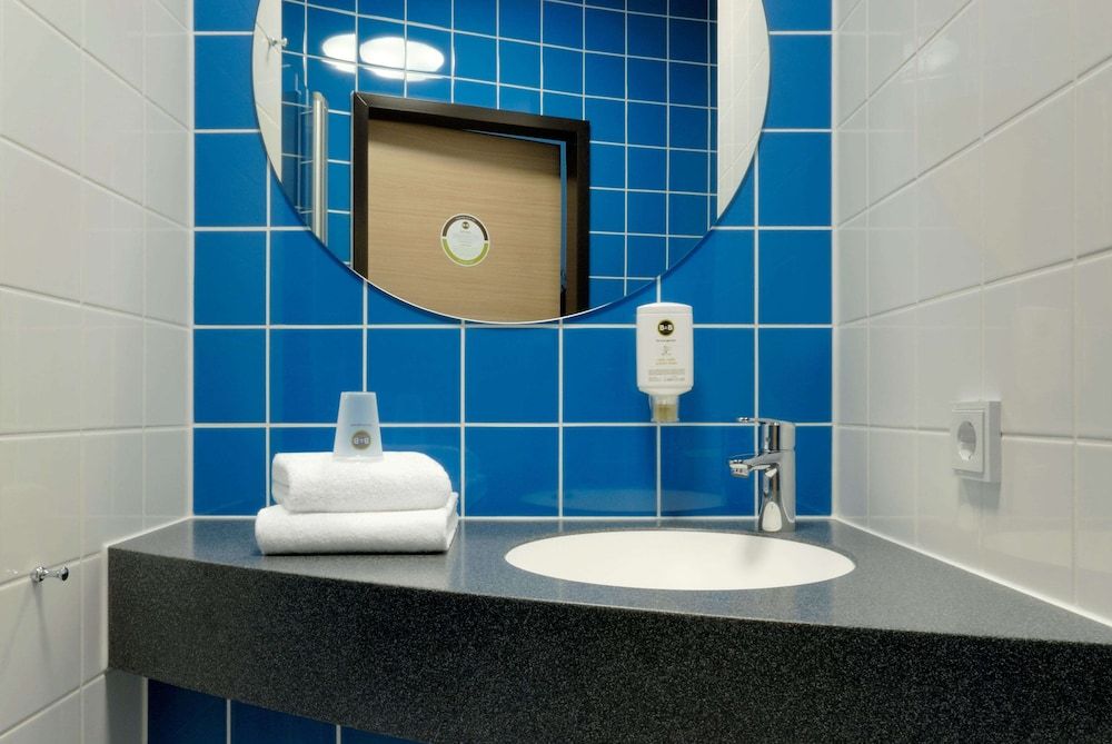 B&B Hotel Paderborn Double Room 3