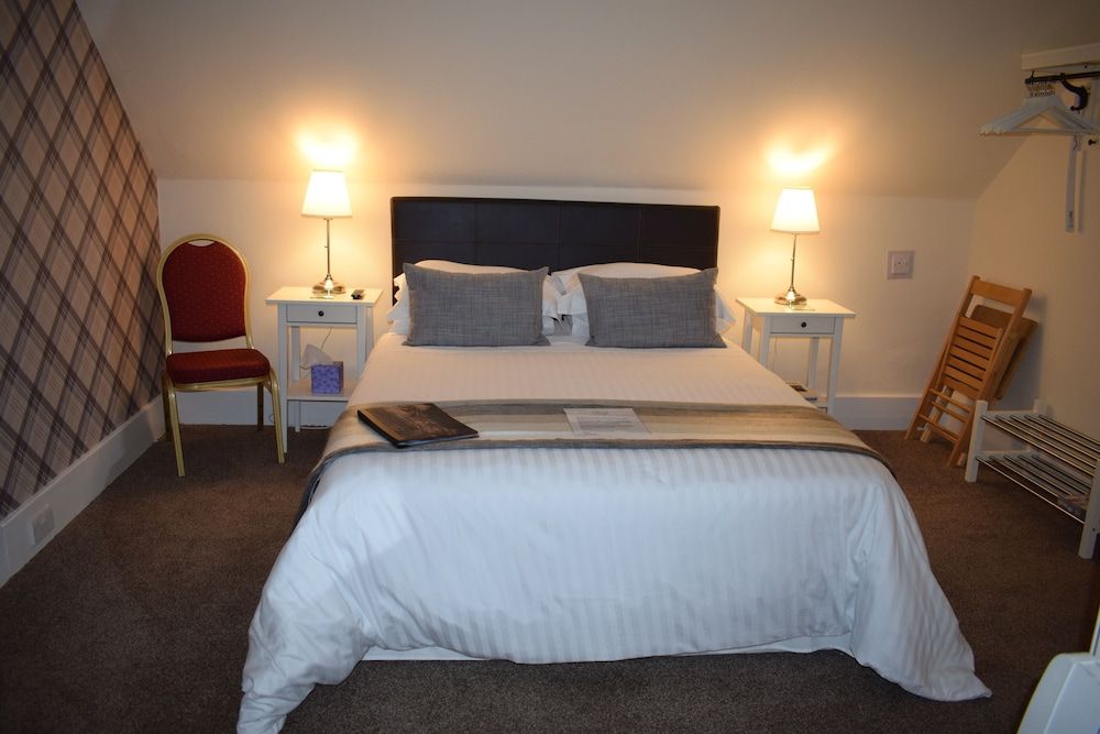 Double Room, Ensuite 1