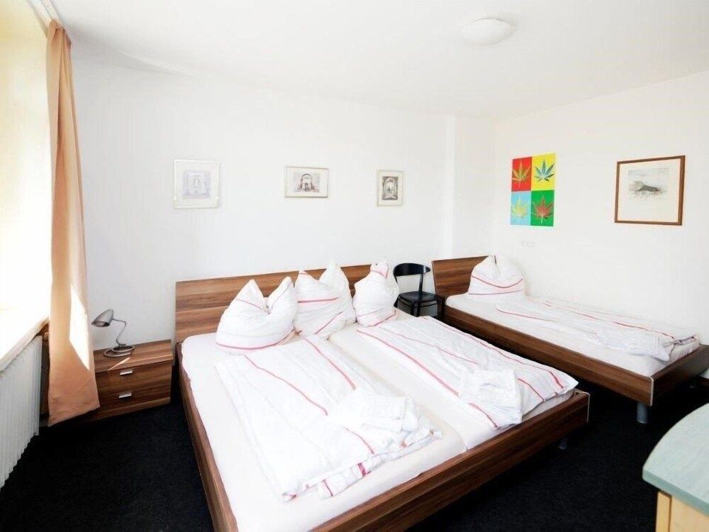 Economy Triple Room, Shared Bathroom