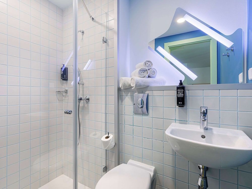 Ibis Budget Tbilisi Center Standard Room, 1 Queen Bed 7