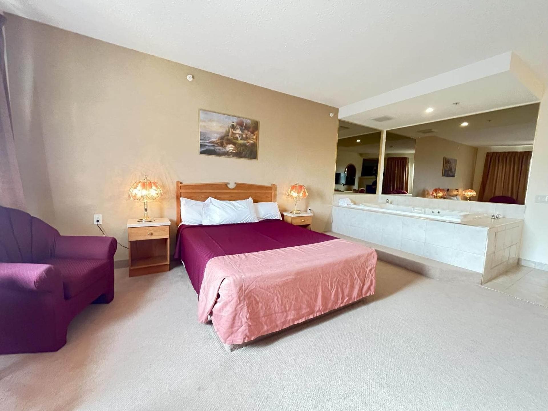 Queen Room with Spa Bath