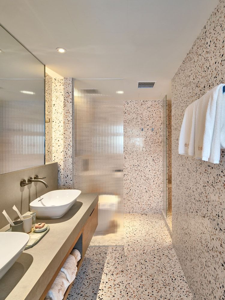 undefined The Arca 9