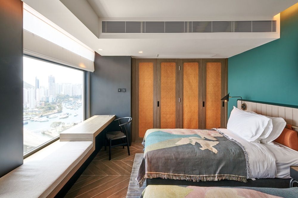 undefined The Arca 6