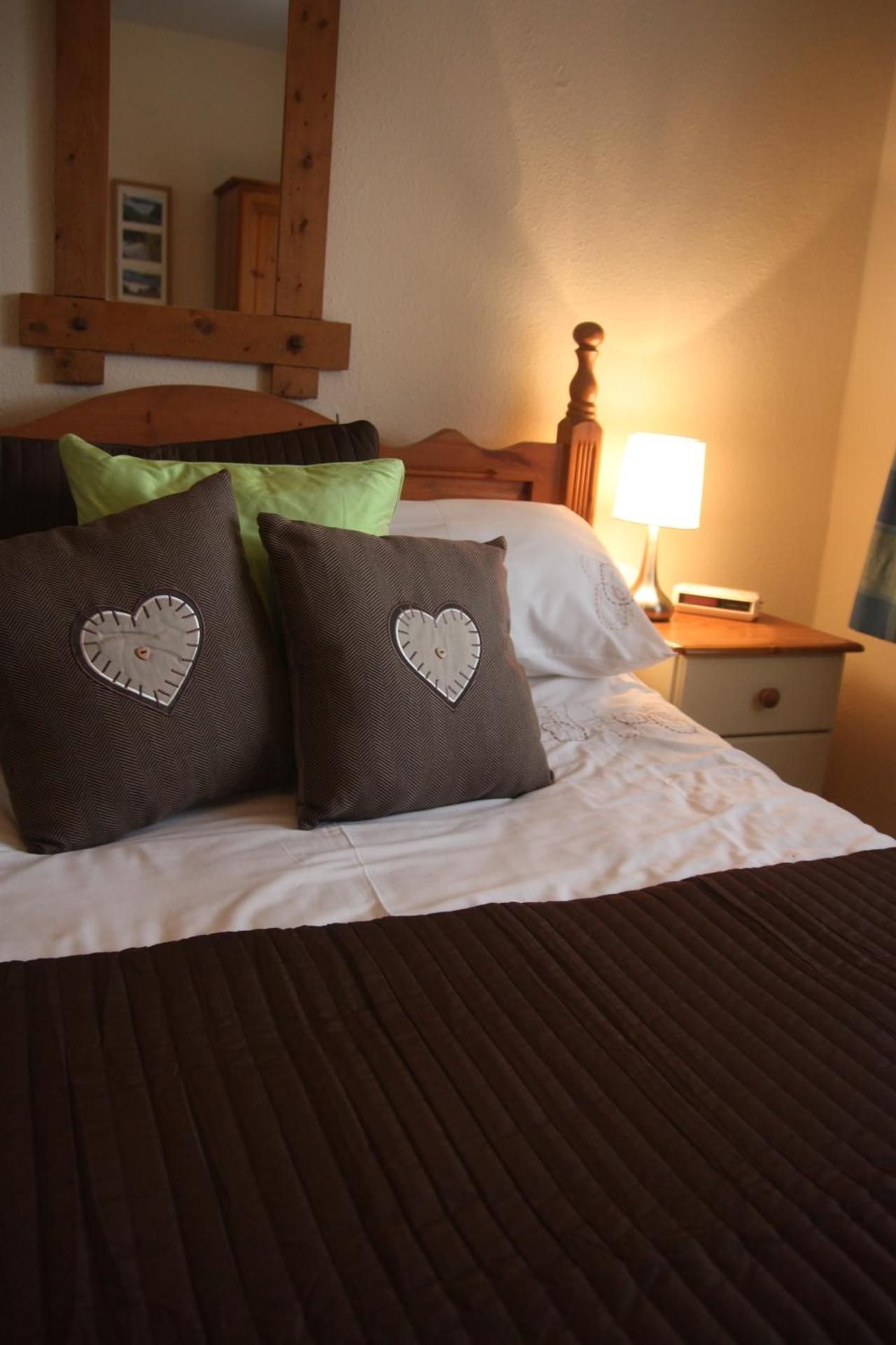 Economy Double Room with Shared Bathroom