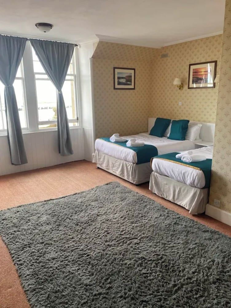 The Stromness Hotel Deluxe Triple Room 15