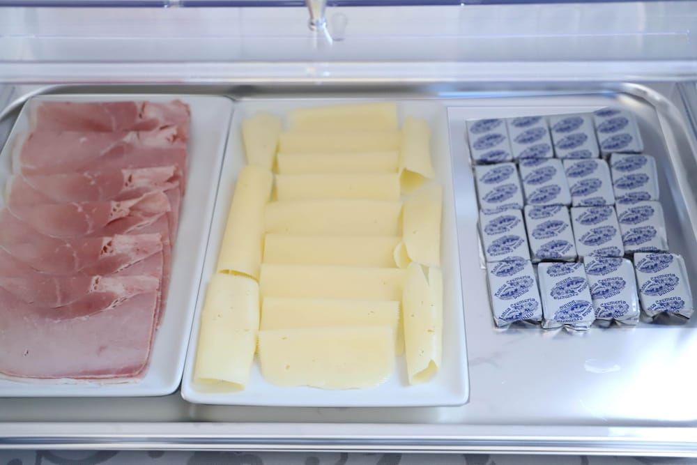 Breakfast buffet