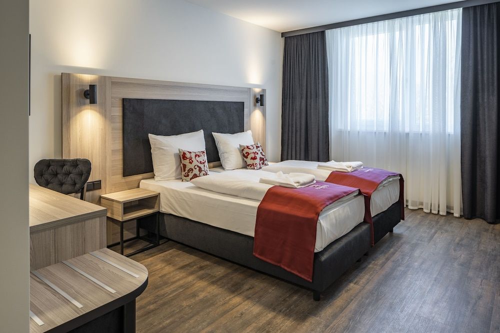 Abasto Hotel Dachau Junior Double Room 2