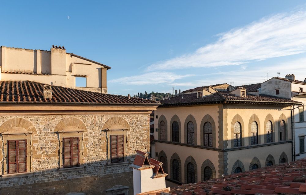 Kairos by Florence Art Apartments Deluxe Suite 5