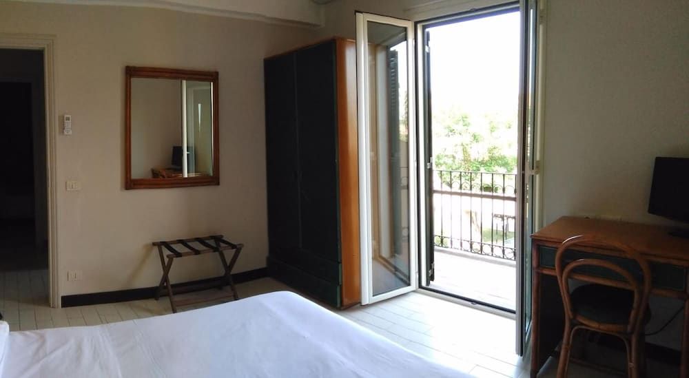 Hotel Baia Del Sole Superior Double Room 5
