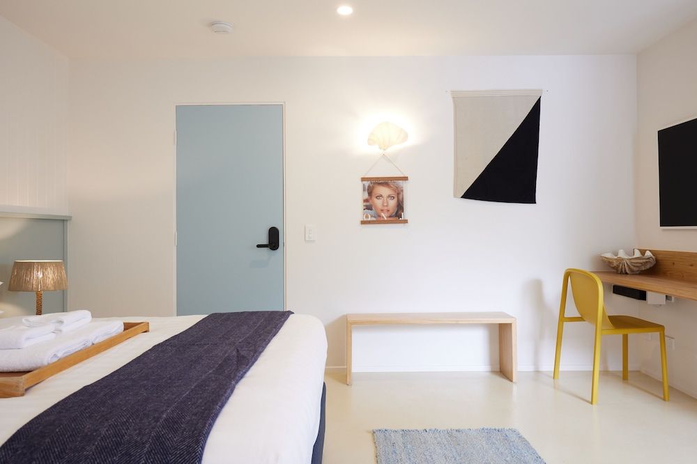 Blue Water Motel Family Suite 3