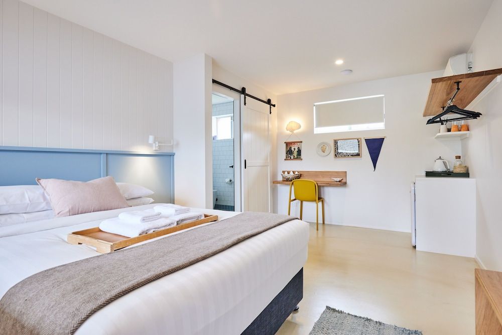 Blue Water Motel Standard Room