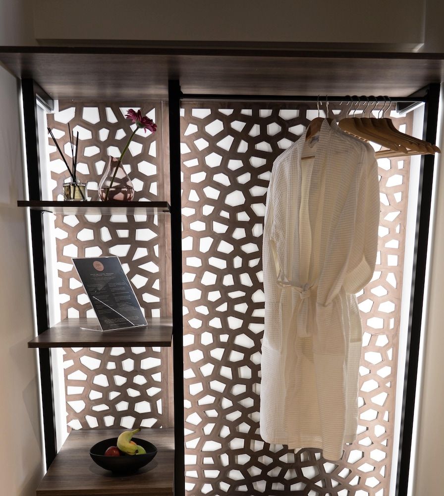 Athens Ivy Suites Standard Double Room 10