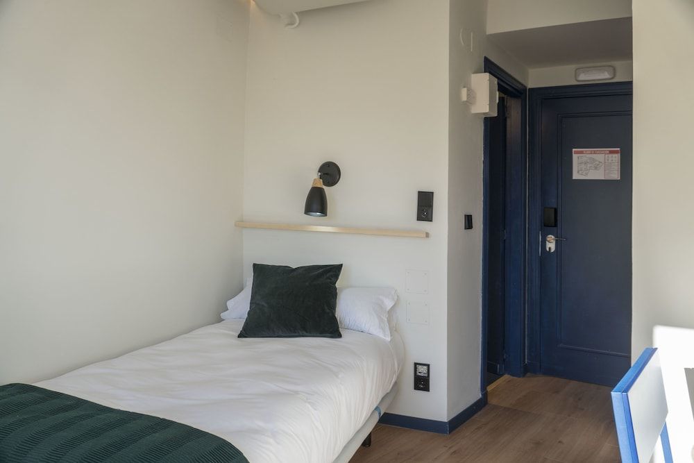 Hotel Alda Jolio Jaca Standard Single Room 4