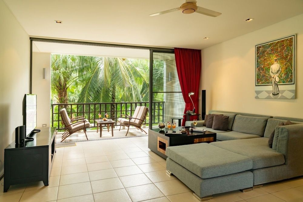 Bangtao Beach Garden By RESAVA 2-Bedroom Apartment 6