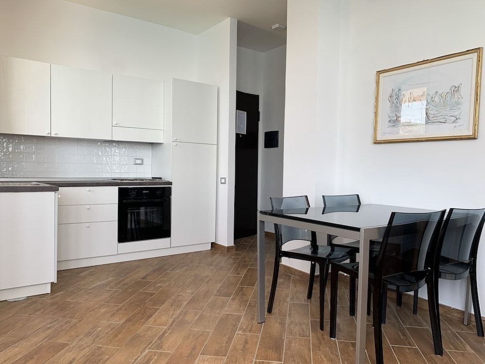 Nuraghe Apartments Family Apartment 6