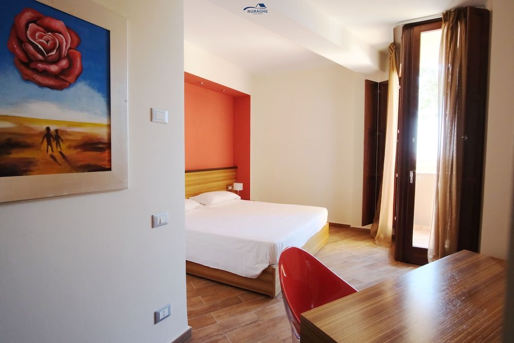 Nuraghe Apartments Classic Apartment, 1 Bedroom, Sea View 3
