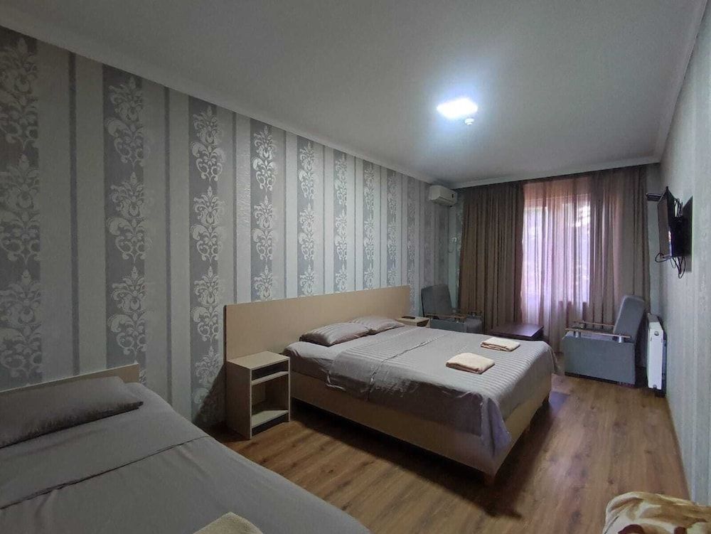 undefined Venus Hotel 8