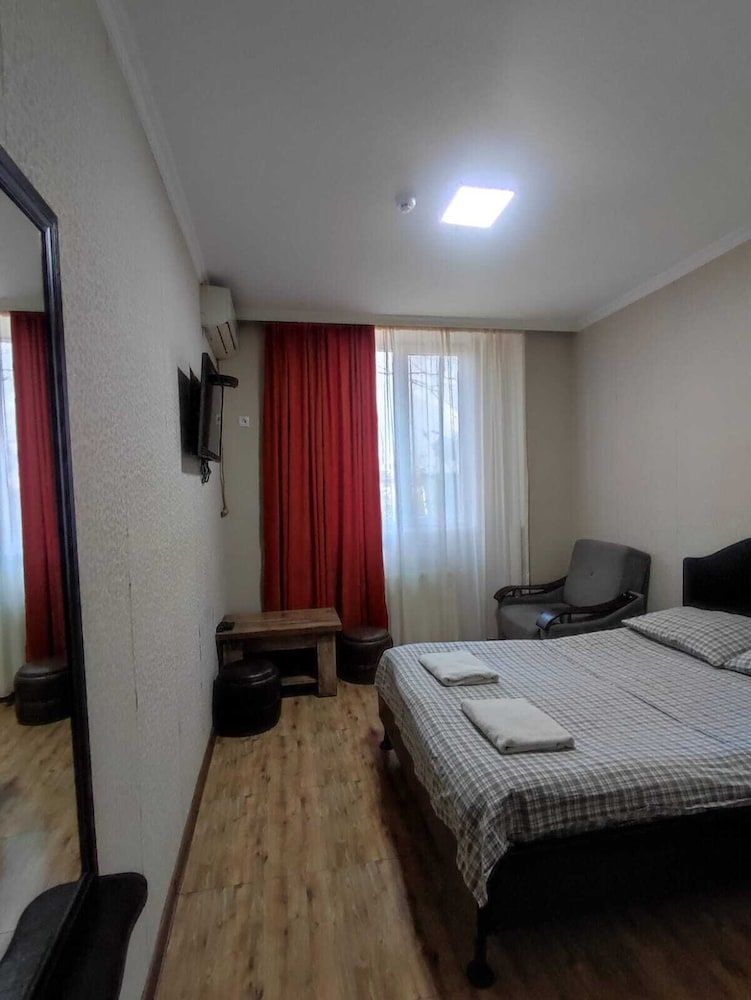 undefined Venus Hotel 3