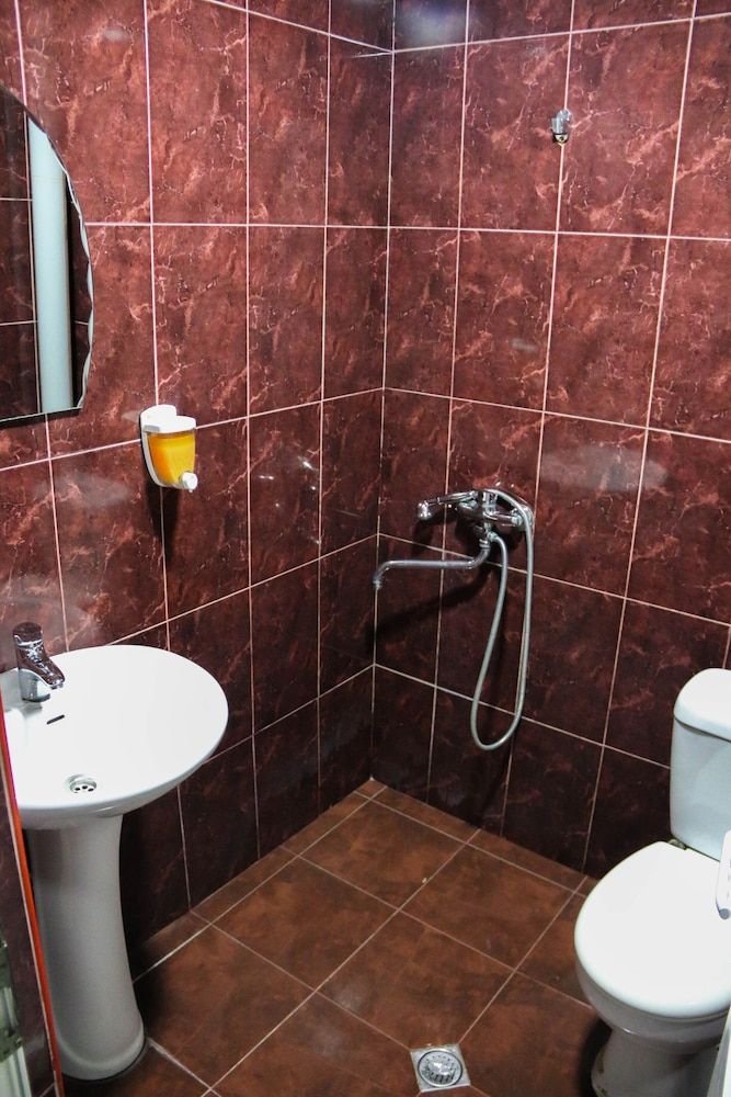 Venus Hotel Economy Double Room 5