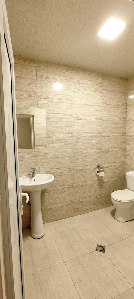 undefined Venus Hotel 10