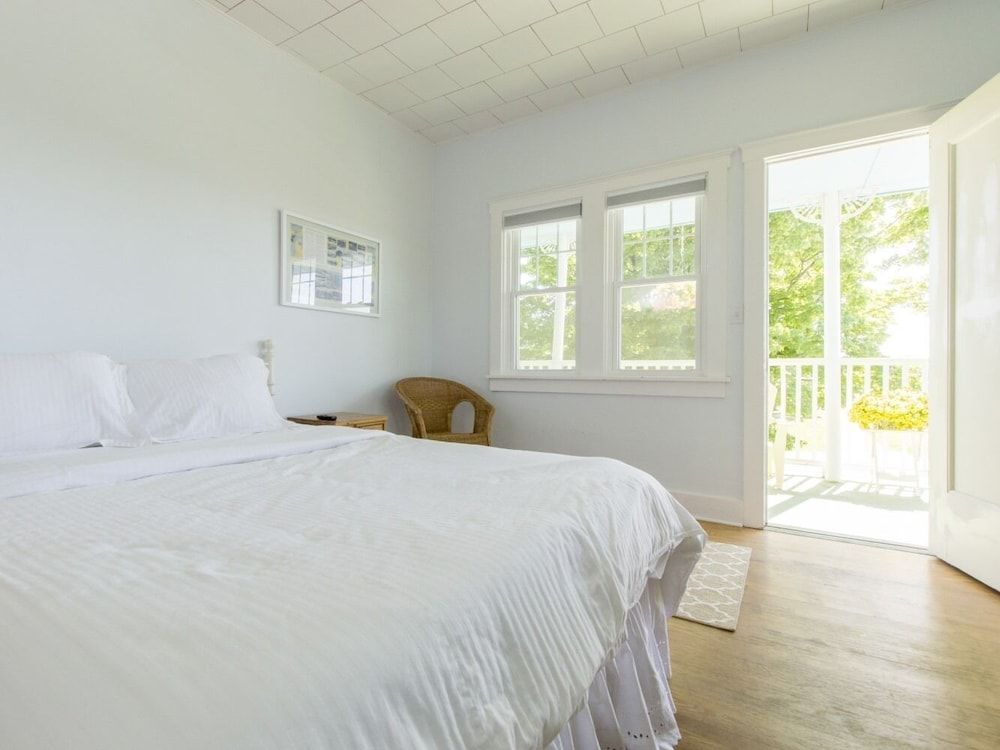 Suite, Private Bathroom (Beach House 1st Floor)