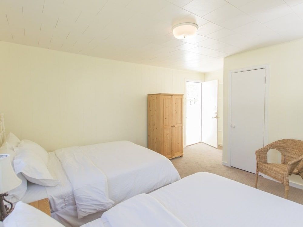 Standard Double Room, Private Bathroom (Beach House 2nd Floor)