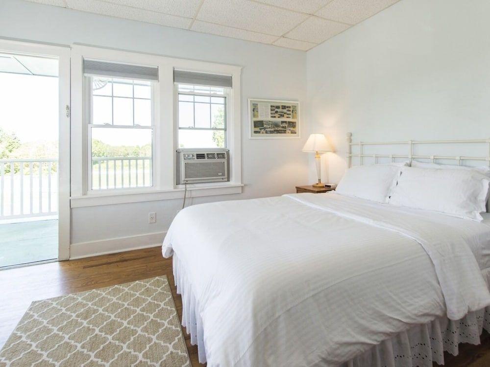 Suite, Private Bathroom (Beach House 1st Dual Bath)